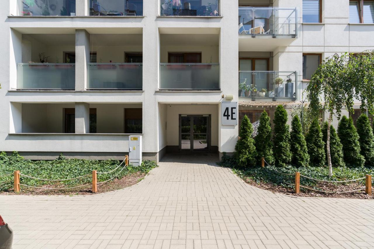Czarnieckiego Apartment With Balcony Poznan By Noclegi Renters Ngoại thất bức ảnh